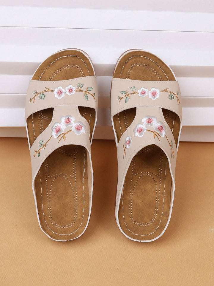 Nina - Floral Platform Sandals