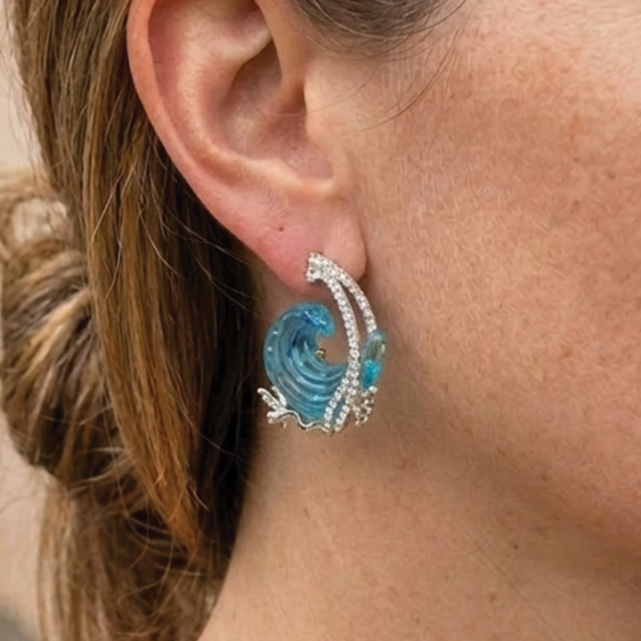 Jessica - Wave Hoop Earrings