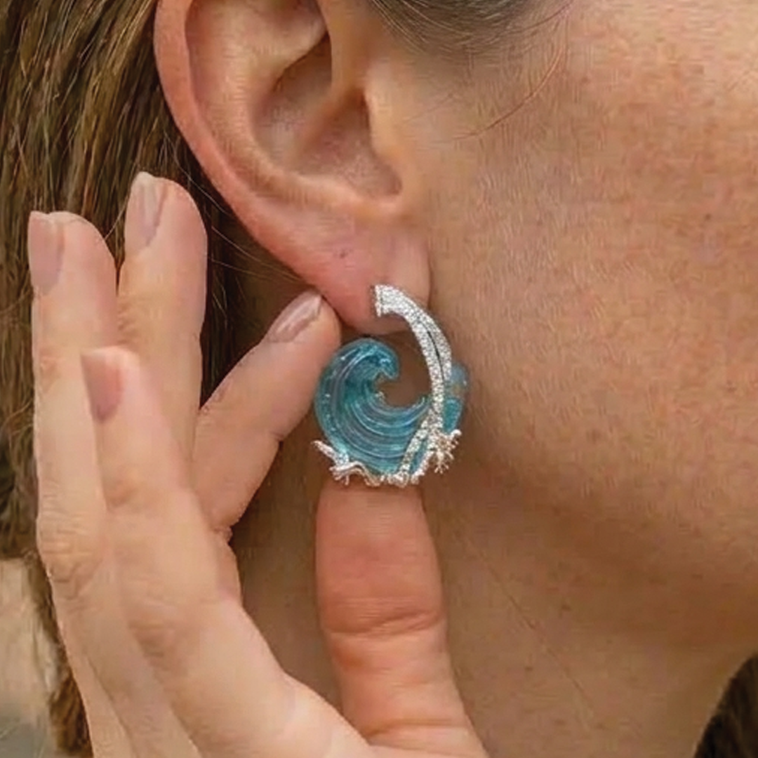 Jessica - Wave Hoop Earrings