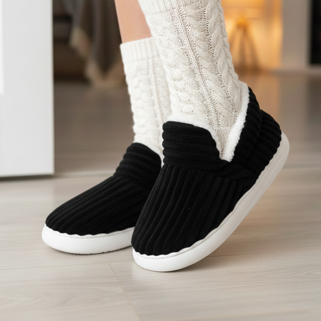 Amy - Cozy Plush Slippers