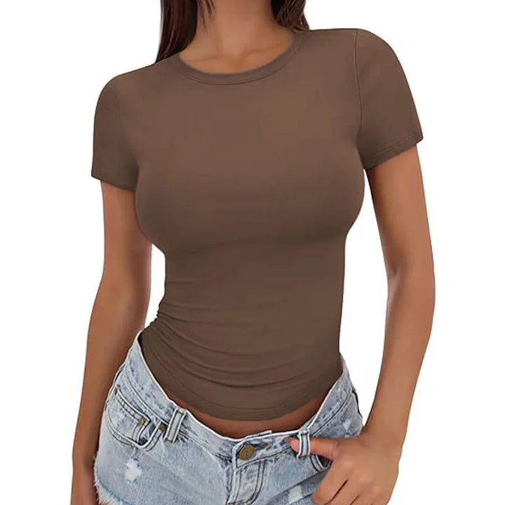 Sandra - Fitted T-Shirt