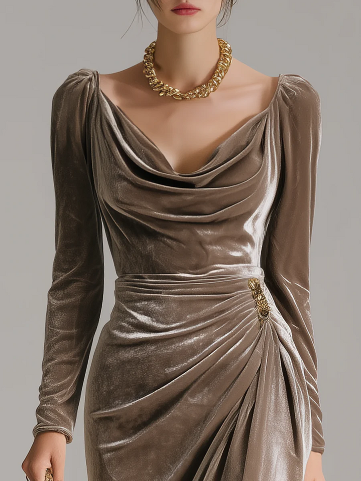 Jasmin - Ruched Velvet Midi Dress